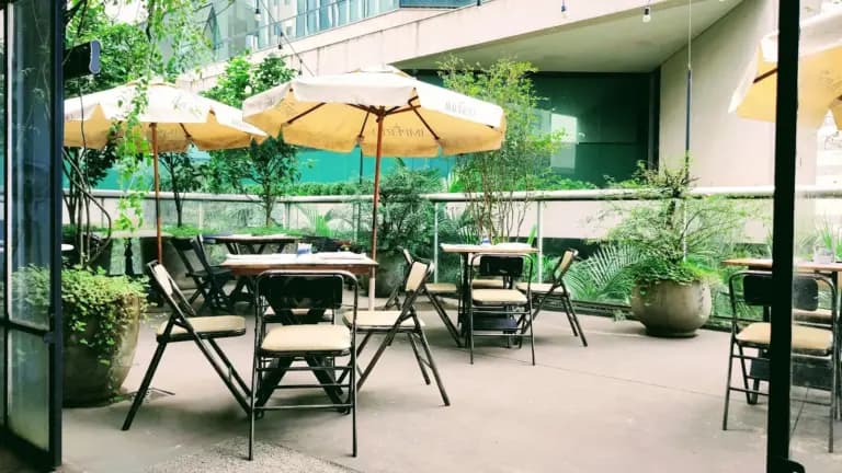 Mocca Coffee & Meals