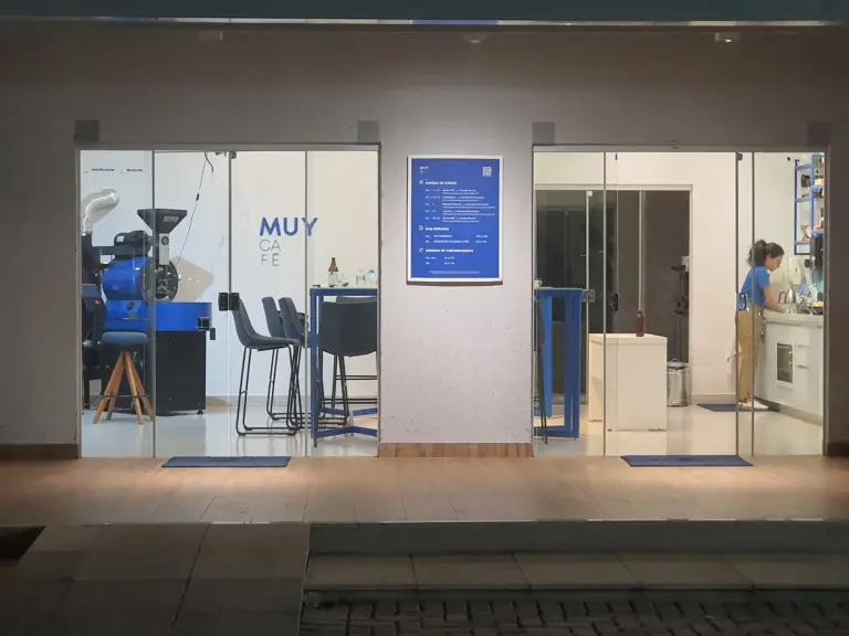Muy Café