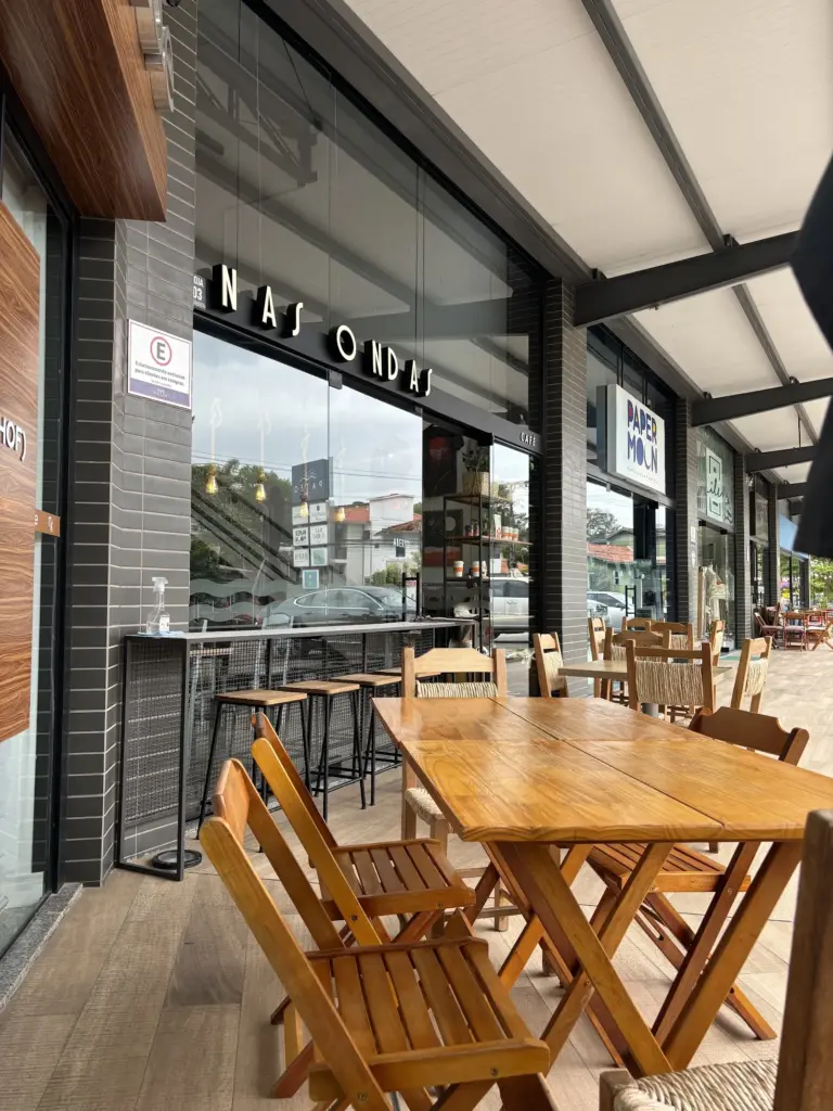 Nas Ondas Café