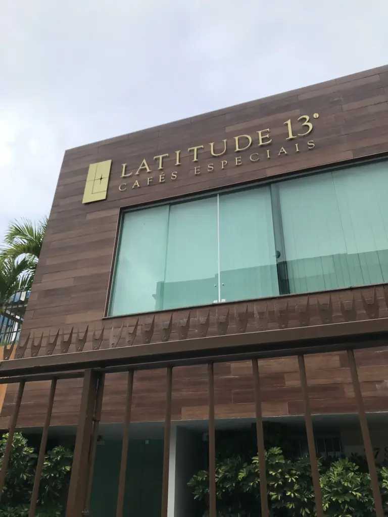 Latitude 13 Cafés Especiais