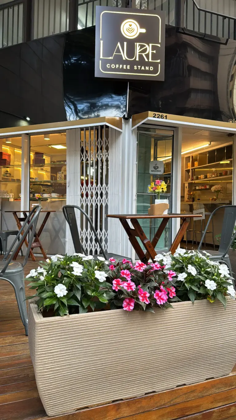 Laure Coffee – Cafeteria l Cafés Especiais